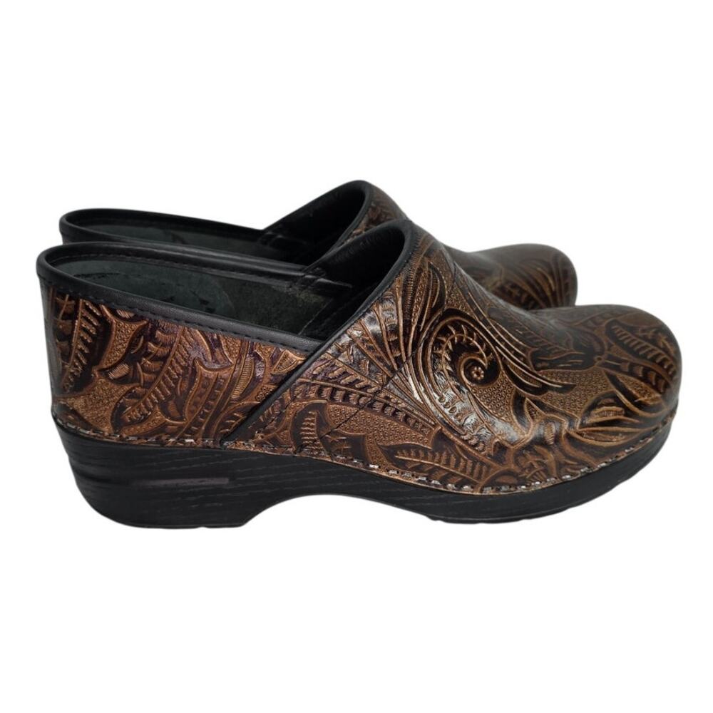 Dansko Brown Tooled Leather Clogs Floral Embossed Slip On Shoes Womens 10.5/11